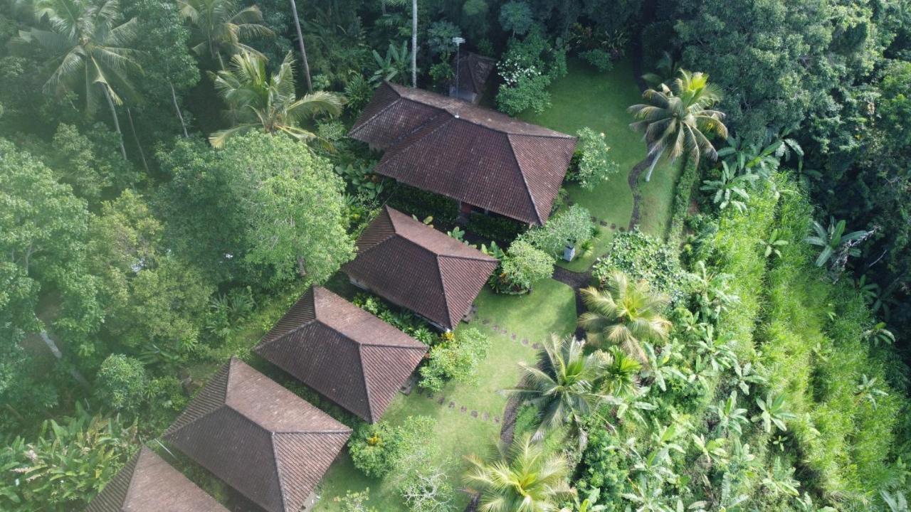 Geriasemalung Hotel Karangasem  Ngoại thất bức ảnh